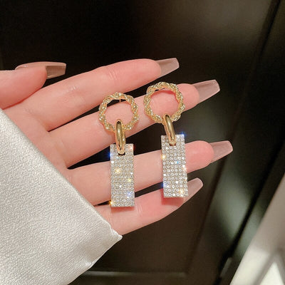 Zirconia earrings made of sterling silver