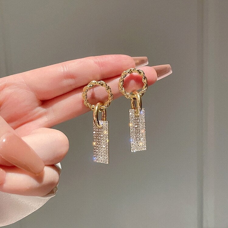 Zirconia earrings made of sterling silver